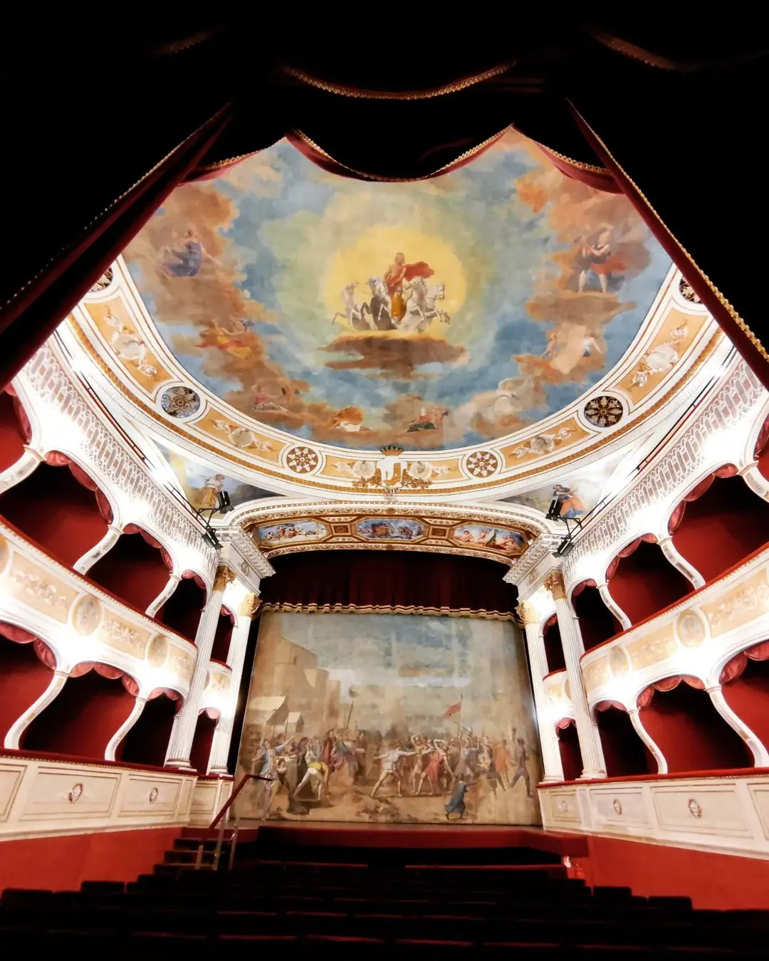 La sala del Teatro Regina Margherita, costruito tra il 1870 e il 1880 e riaperto nel 2003